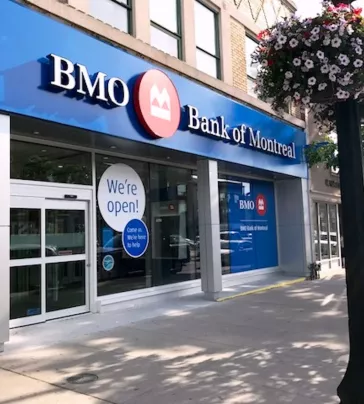 Bmo bank of montrealphoto 1611172916044